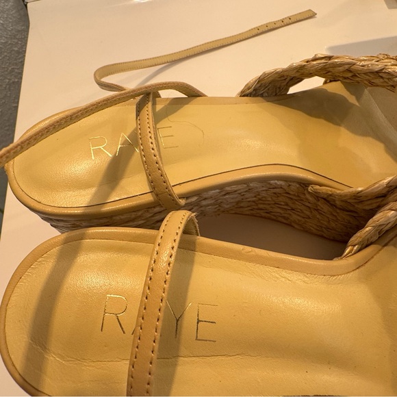 Raye Lin Raffa Wedges - Picture 10 of 13